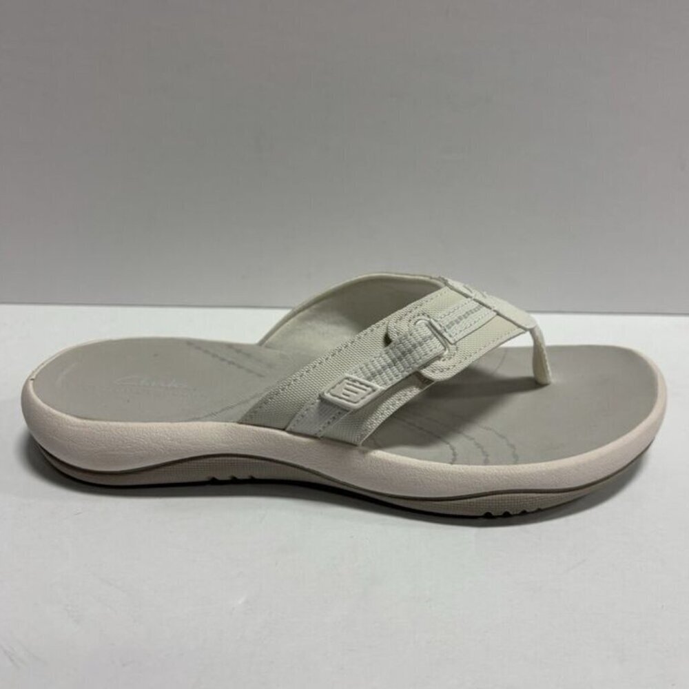 Clark’s Women’s Summaze Tide White Sandals, Size 8 M